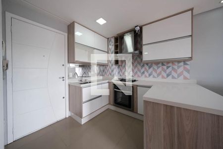Sala/Cozinha de apartamento para alugar com 1 quarto, 33m² em Jardim Santa Teresinha, São Paulo