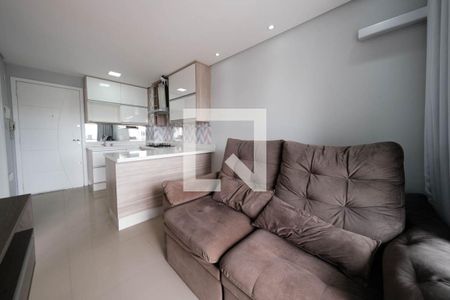 Sala/Cozinha de apartamento para alugar com 1 quarto, 33m² em Jardim Santa Teresinha, São Paulo
