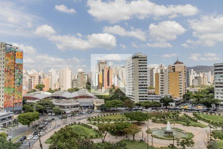Vista da Sala de apartamento para alugar com 3 quartos, 172m² em Centro, Belo Horizonte