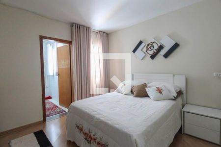 Casa à venda com 3 quartos, 148m² em Parque Novo Lar, São Paulo