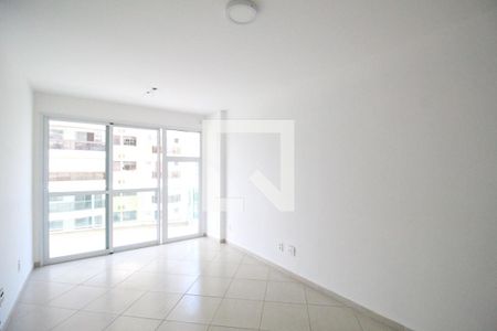 Sala de apartamento para alugar com 2 quartos, 71m² em Barra Olímpica, Rio de Janeiro