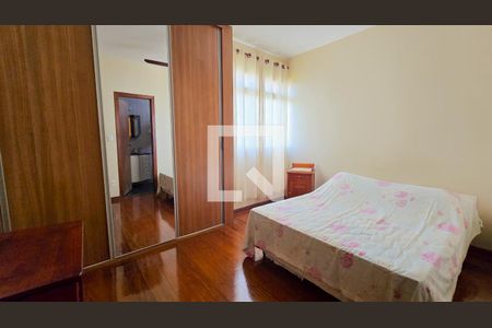 Apartamento para alugar com 3 quartos, 180m² em Sagrada Família, Belo Horizonte