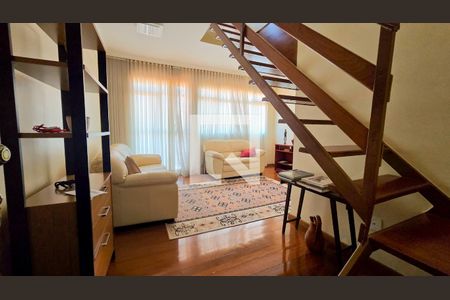 Apartamento para alugar com 3 quartos, 180m² em Sagrada Família, Belo Horizonte