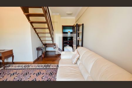 Apartamento para alugar com 3 quartos, 180m² em Sagrada Família, Belo Horizonte