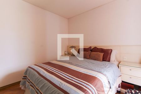 Quarto 1 - Suíte de apartamento à venda com 4 quartos, 225m² em Vila Regente Feijó, São Paulo