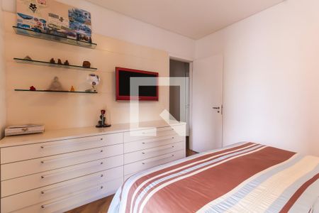 Quarto 1 - Suíte de apartamento à venda com 4 quartos, 225m² em Vila Regente Feijó, São Paulo