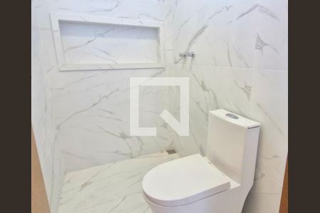 Banheiro social  de casa à venda com 3 quartos, 510m² em Várzea, Lagoa Santa