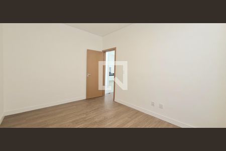 Quarto 1 de casa à venda com 3 quartos, 510m² em Várzea, Lagoa Santa