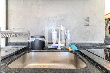 Cozinha de kitnet/studio à venda com 1 quarto, 23m² em Vila Buarque, São Paulo