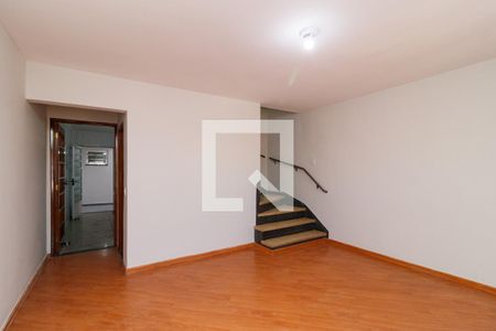 Sala de casa para alugar com 3 quartos, 105m² em Vila Isolina Mazzei, São Paulo