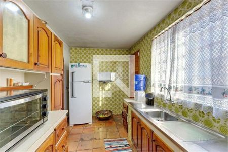 Casa à venda com 3 quartos, 150m² em Jardim Umuarama, São Paulo