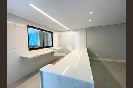 Casa à venda com 4 quartos, 388m² em Padre Eustáquio, Belo Horizonte