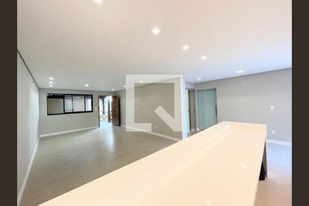 Casa à venda com 4 quartos, 388m² em Padre Eustáquio, Belo Horizonte