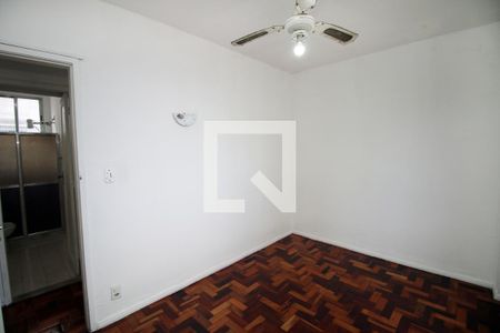 Quarto 2 de apartamento para alugar com 2 quartos, 96m² em Olaria, Rio de Janeiro