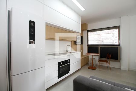 Studio de kitnet/studio para alugar com 1 quarto, 32m² em Pinheiros, São Paulo