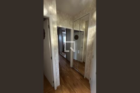 corredor de apartamento para alugar com 3 quartos, 91m² em Vila Santa Teresa, Santo André