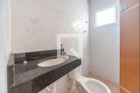 Banheiro  de apartamento à venda com 2 quartos, 40m² em Vila Linda, Santo André