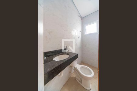 Banheiro  de apartamento à venda com 2 quartos, 40m² em Vila Linda, Santo André