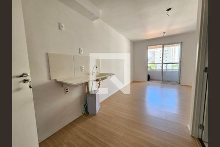 Sala/Cozinha de kitnet/studio à venda com 1 quarto, 24m² em Itaim Bibi, São Paulo