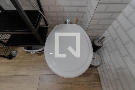 Banheiro de apartamento para alugar com 1 quarto, 28m² em Bela Vista, São Paulo