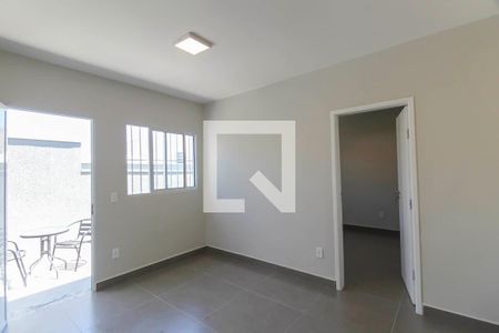 Casa de Condomínio para alugar com 1 quarto, 40m² em Vila Lucia, São Paulo