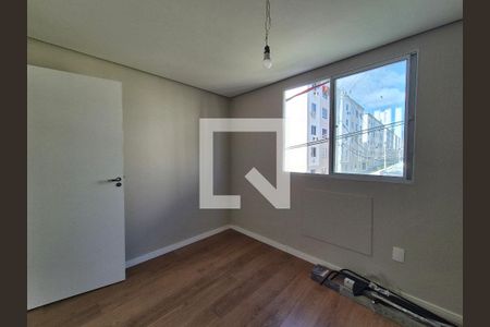 Quarto  de apartamento à venda com 2 quartos, 43m² em Vargem Pequena, Rio de Janeiro