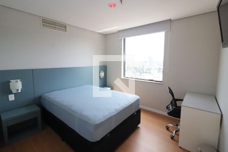 Quarto de apartamento para alugar com 1 quarto, 32m² em Vila Osasco, Osasco