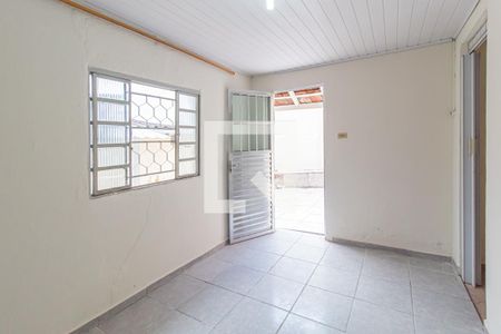 Casa para alugar com 1 quarto, 43m² em Vila Dalila, São Paulo
