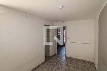 Quarto  de casa para alugar com 1 quarto, 40m² em Parada Inglesa, São Paulo