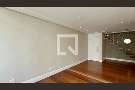 Sala de apartamento para alugar com 3 quartos, 208m² em Paraíso, São Paulo