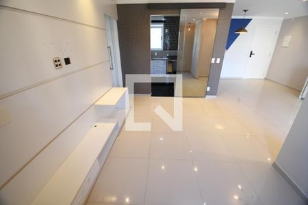 Sala de apartamento para alugar com 2 quartos, 76m² em Chácara Primavera, Campinas