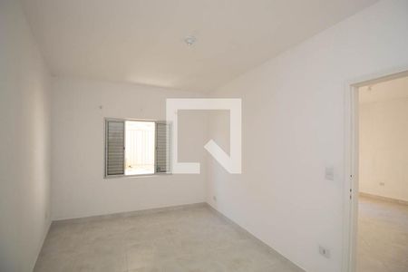 Quarto 1 de casa para alugar com 2 quartos, 100m² em Vila Mazzei, São Paulo