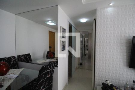 Sala - Corredor de apartamento para alugar com 2 quartos, 57m² em Taquara, Rio de Janeiro