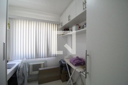 Quarto de apartamento para alugar com 2 quartos, 57m² em Taquara, Rio de Janeiro