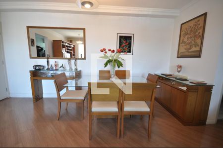 Sala de apartamento para alugar com 2 quartos, 76m² em Vila Paiva, São Paulo