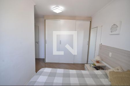 Quarto Suíte de apartamento para alugar com 2 quartos, 76m² em Vila Paiva, São Paulo