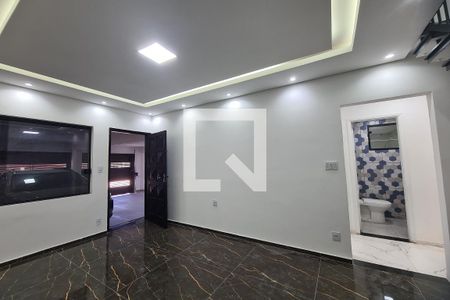 Casa à venda com 2 quartos, 95m² em Vila Sapopemba, São Paulo