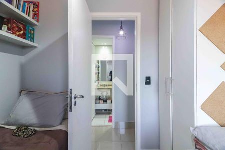 Quarto 1 de apartamento à venda com 2 quartos, 52m² em Jardim Ester, São Paulo