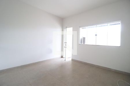 Sala de casa para alugar com 2 quartos, 60m² em Jardim das Palmeiras, Uberlândia