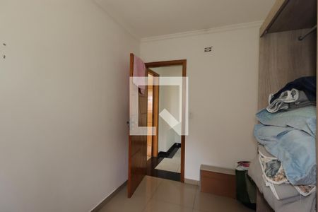 Quarto de casa para alugar com 2 quartos, 120m² em Jardim Rina, Santo André
