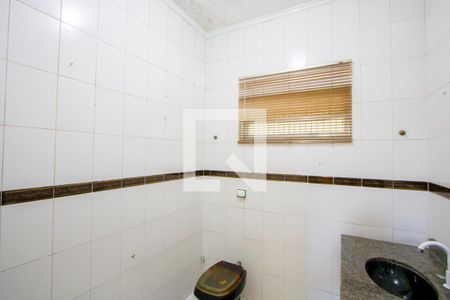 Lavabo de casa à venda com 3 quartos, 320m² em Santa Maria, Santo André