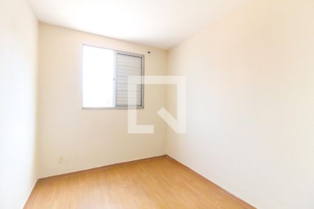 Quarto 1 de apartamento para alugar com 2 quartos, 45m² em Vila Raquel, São Paulo