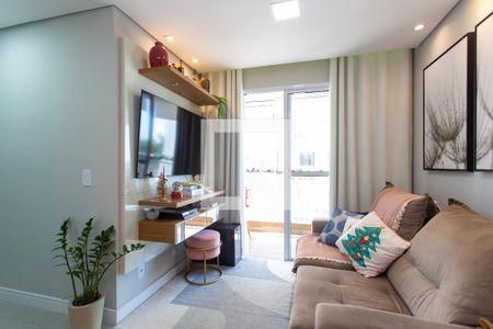 Sala de apartamento para alugar com 2 quartos, 47m² em Vila Carmosina, São Paulo