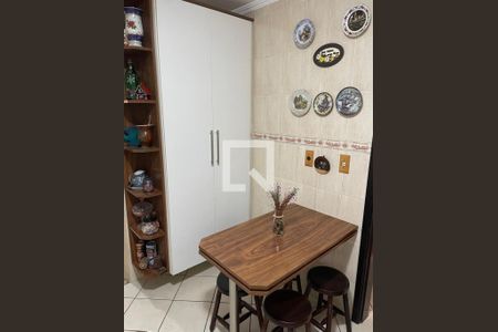 Casa à venda com 3 quartos, 228m² em Vila Progresso, Santo André