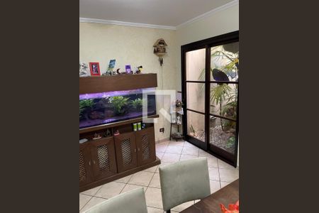 Casa à venda com 3 quartos, 228m² em Vila Progresso, Santo André