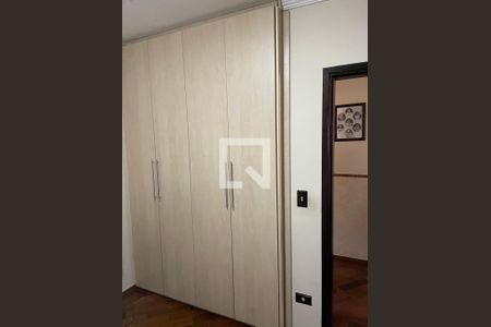 Casa à venda com 3 quartos, 228m² em Vila Progresso, Santo André