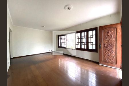 Casa à venda com 3 quartos, 240m² em Jardim Sao Caetano, São Caetano do Sul