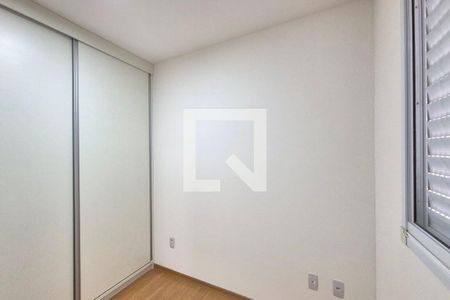 Apartamento à venda com 2 quartos, 42m² em Fundacao da Casa Popular, Campinas