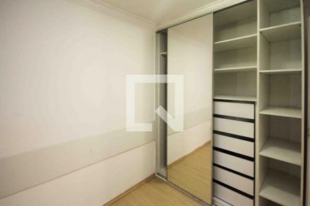Quarto de apartamento à venda com 2 quartos, 48m² em Jardim Angela (zona Leste), São Paulo