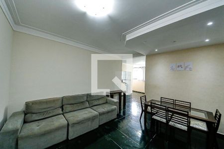 Casa para alugar com 3 quartos, 125m² em Vila Antonieta, São Paulo